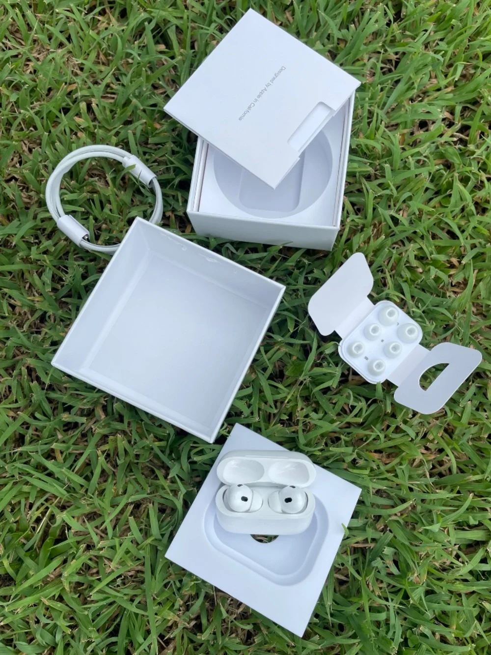 AirPods Pro 2 (NEW)